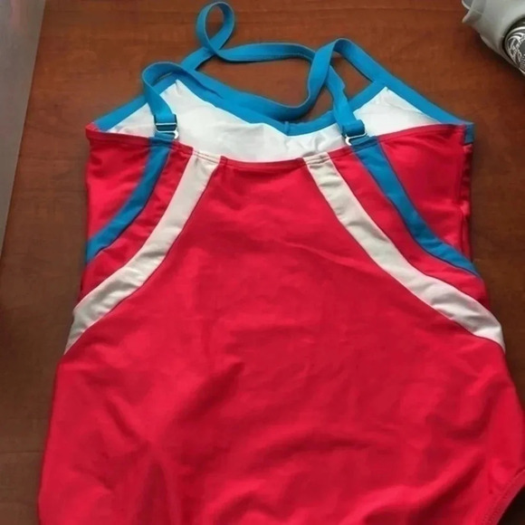 Un brand swimsuit  42 - Picture 12 of 16